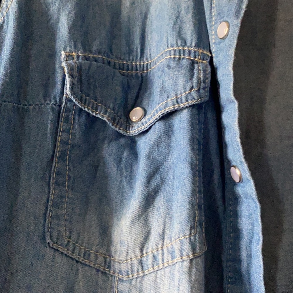 Charolette Russe denim shirt size medium. - Picture 3 of 5
